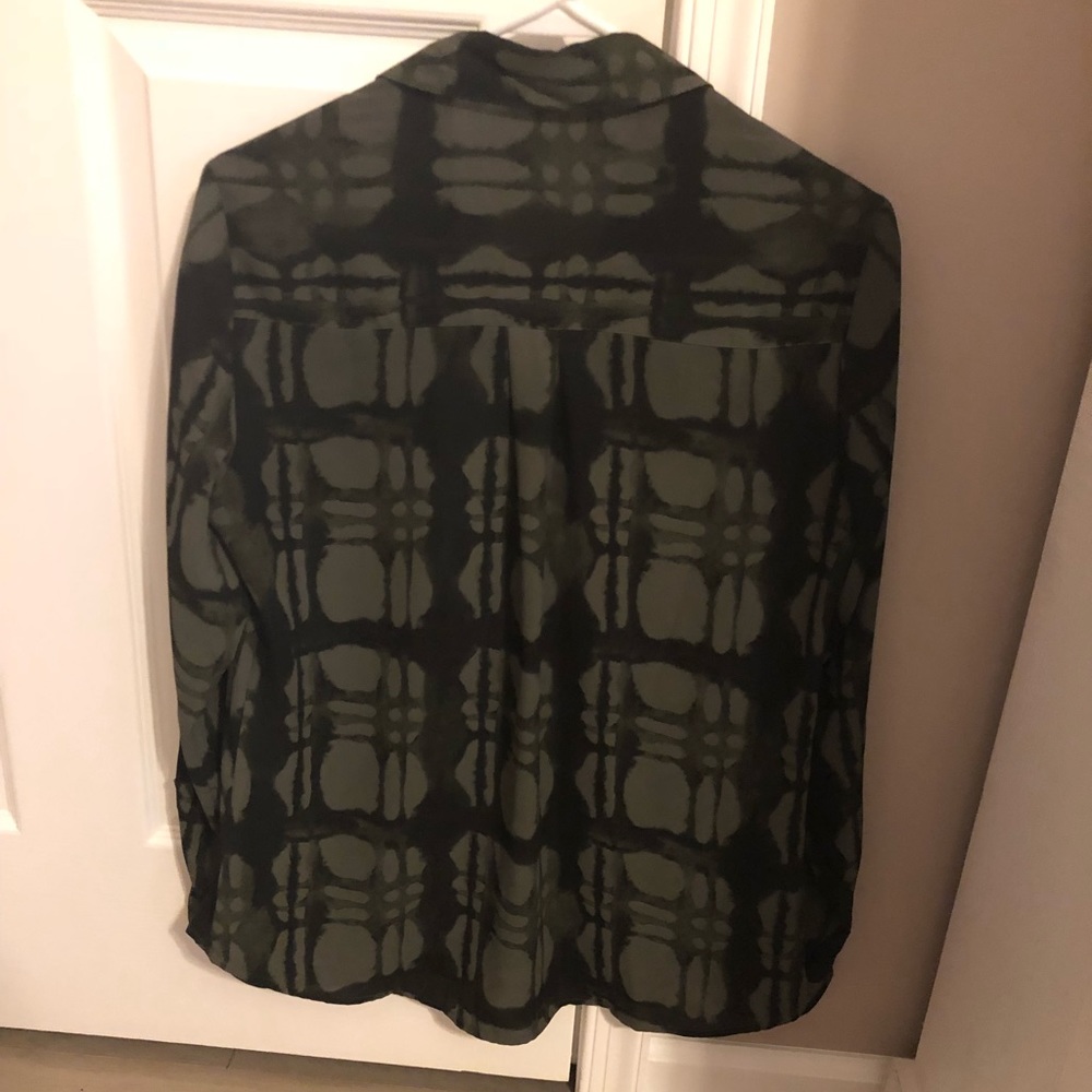 Express button down blouse